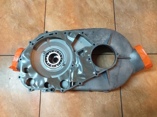 Crankcase and engine block - crankcase,